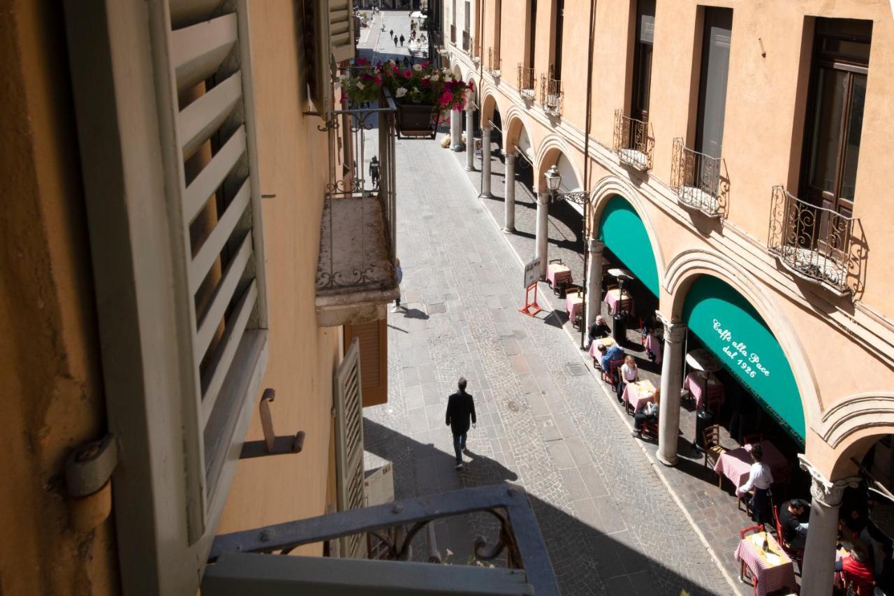Hotel Broletto Mantua Exterior foto