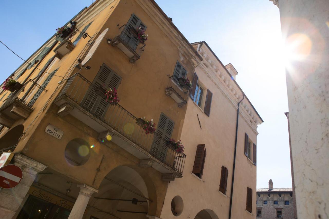 Hotel Broletto Mantua Exterior foto